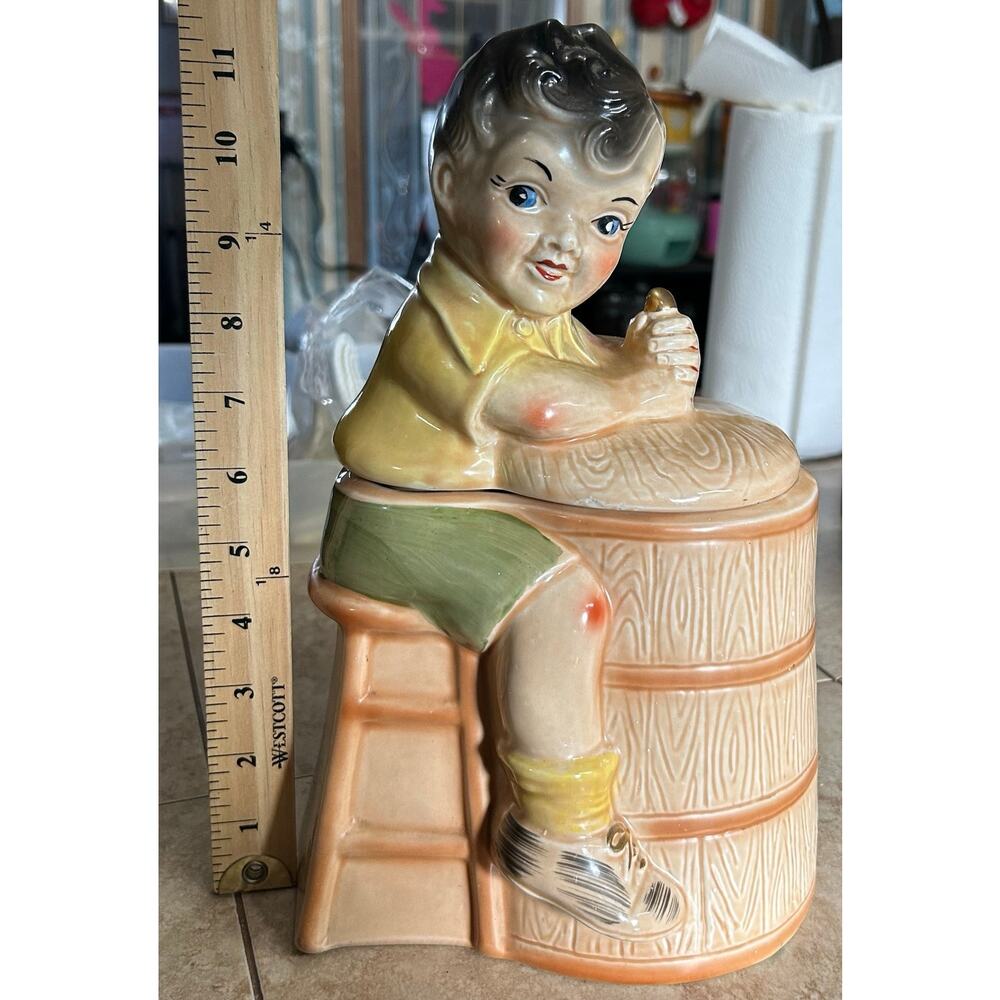 Vintage Cookie Jar Boy Sitting Farmhouse Kitchen Decor Snack Storage Ceramic - Picture 6 of 6